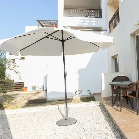 Apartment Millie's Paralimni